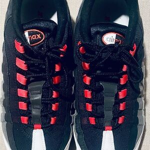 Nike Air Vapor Max '95 Comet Hot Red